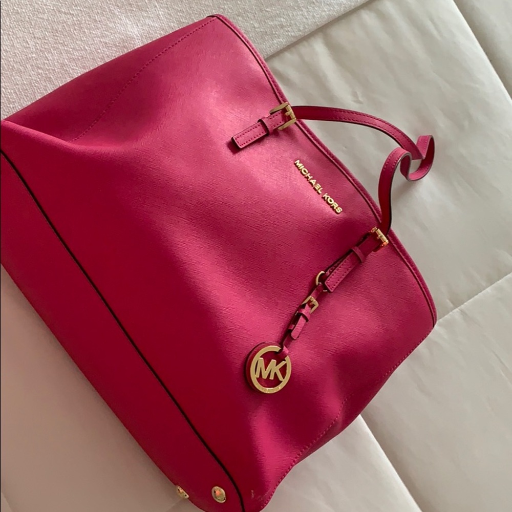 Michael Kors tote